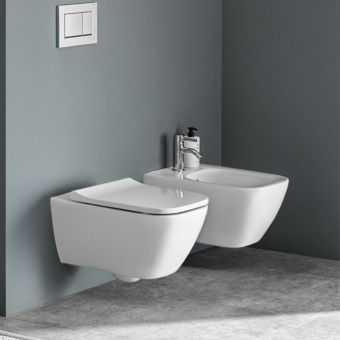 Geberit Smyle Square Replacement Slimline Soft Close Toilet Seat in White - 500.237.01.1
